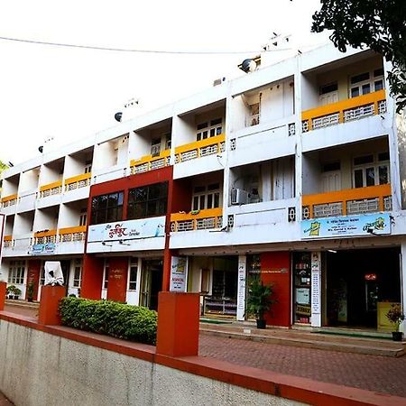 Hotel Durvankur Ganpatipule Exteriér fotografie