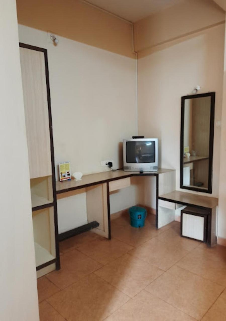 Hotel Durvankur Ganpatipule Exteriér fotografie